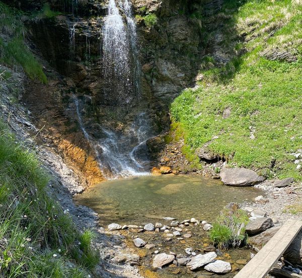 Sommerlandschaft Wasserfall